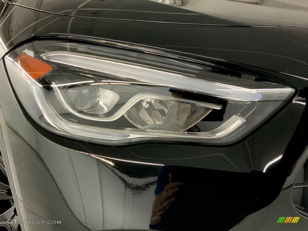 2021 GLA AMG 35 4Matic - Cosmos Black Metallic / Black photo #4