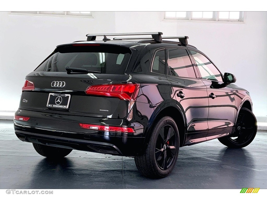 Brilliant Black 2020 Audi Q5 Premium quattro Exterior Photo #146697543