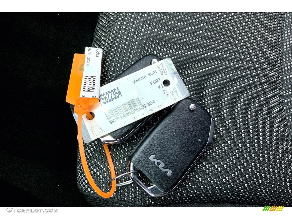 2023 Kia Forte LXS Keys Photo #146697645