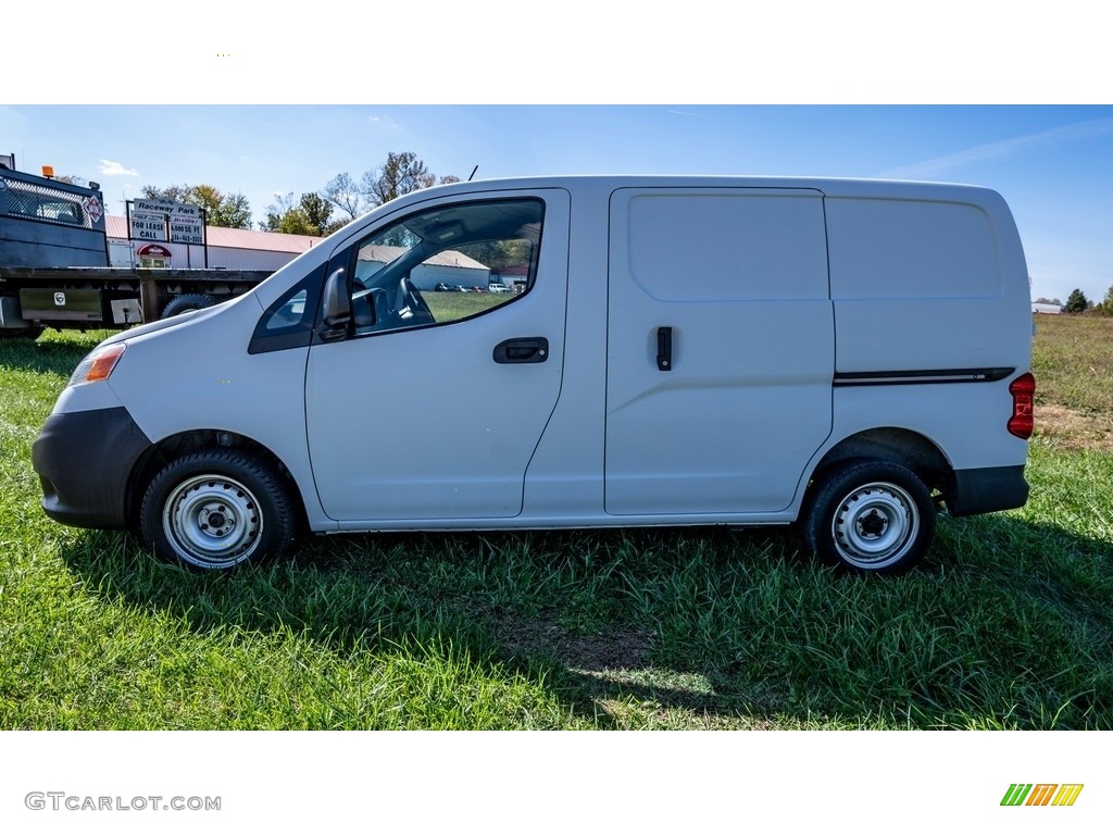 2017 NV200 SV - Fresh Powder / Gray photo #7