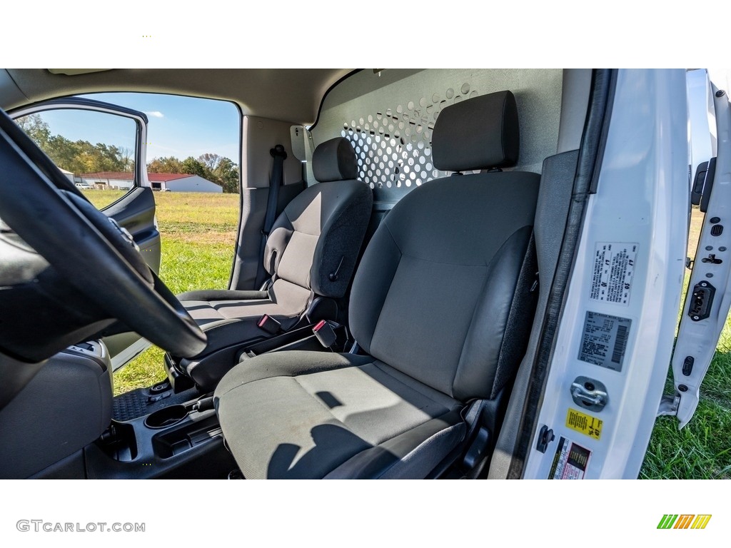 2017 NV200 SV - Fresh Powder / Gray photo #16