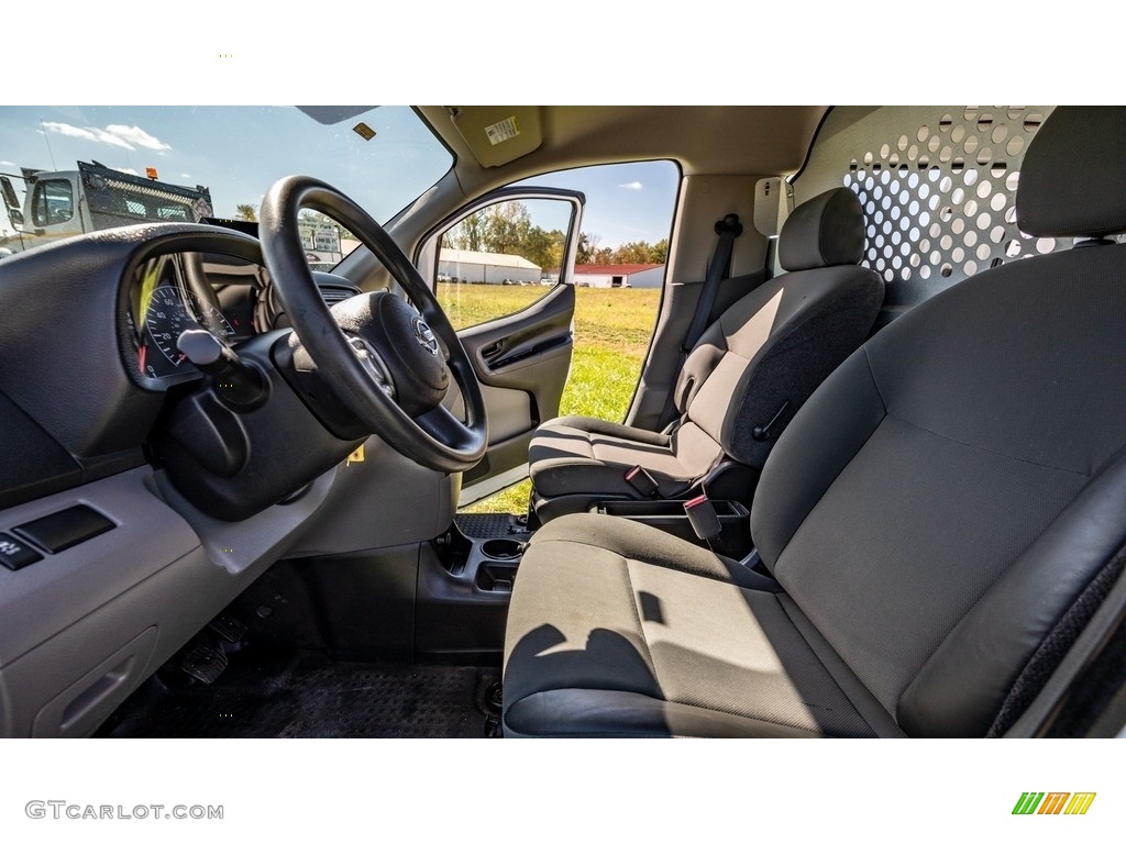 2017 NV200 SV - Fresh Powder / Gray photo #17