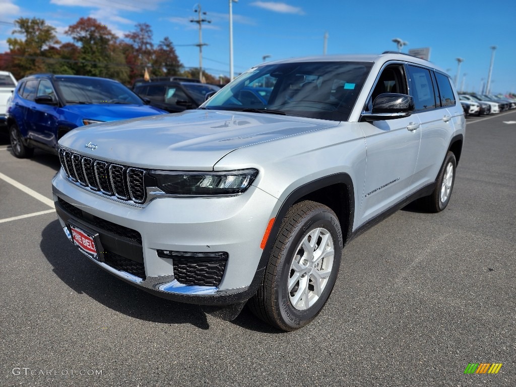 2023 Grand Cherokee L Limited 4x4 - Silver Zynith / Global Black photo #1