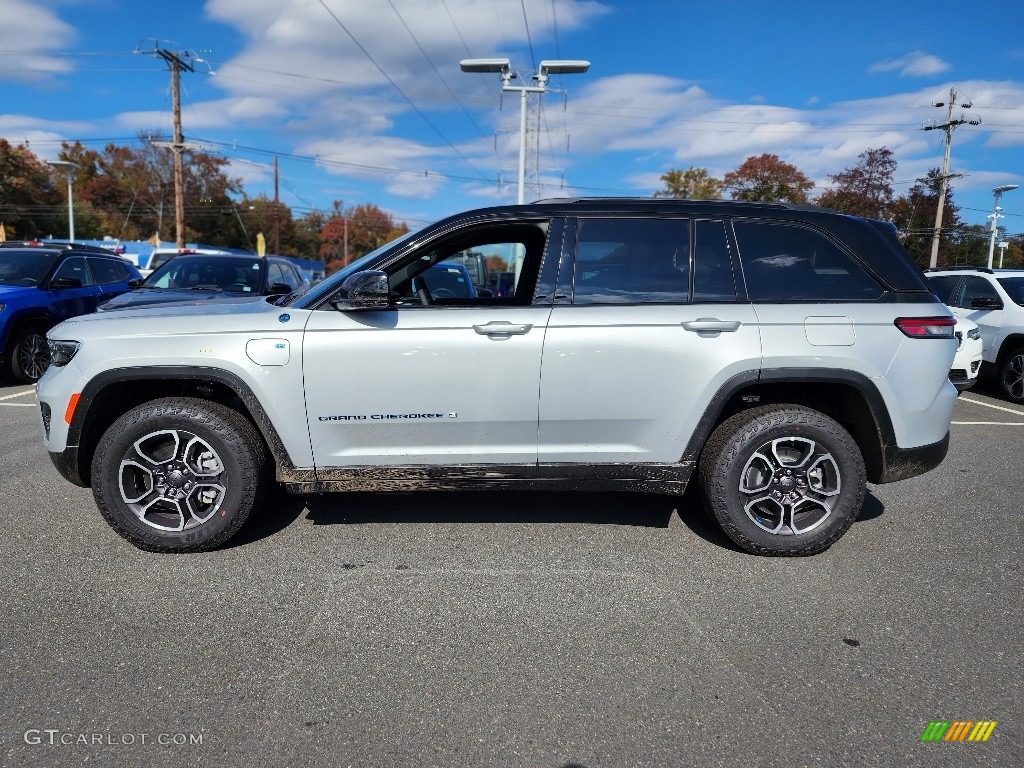 Silver Zynith 2023 Jeep Grand Cherokee Trailhawk 4XE Exterior Photo #146698644