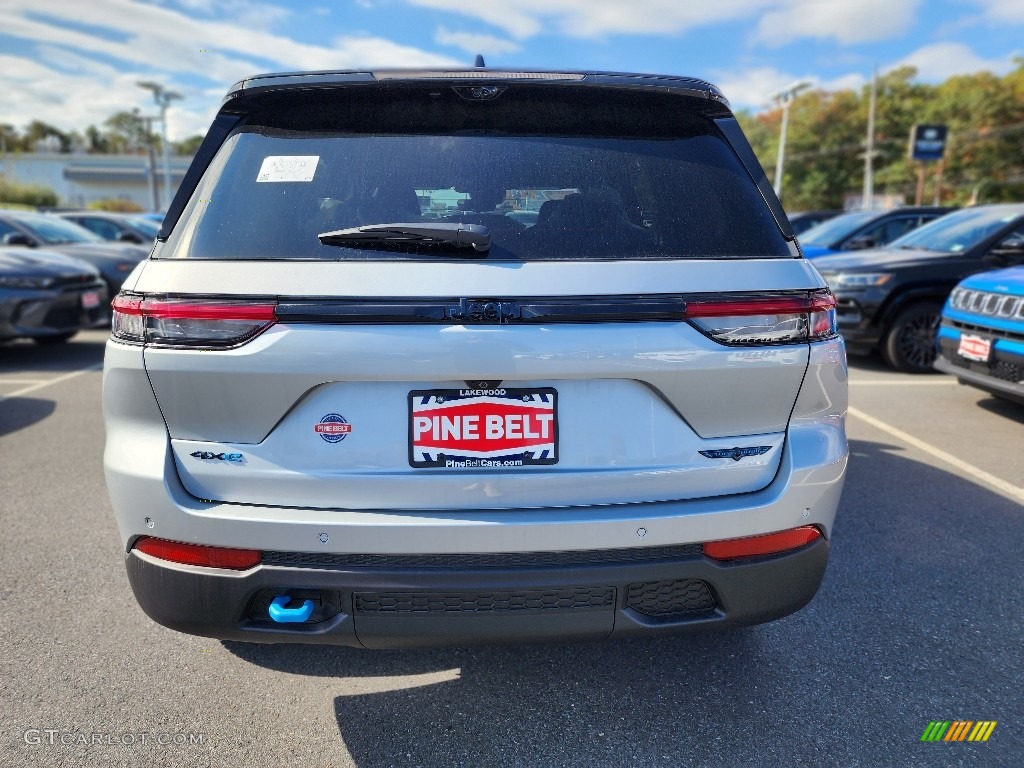 2023 Grand Cherokee Trailhawk 4XE - Silver Zynith / Global Black photo #5