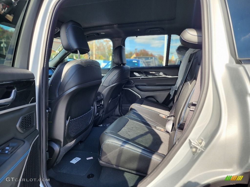 2023 Grand Cherokee Trailhawk 4XE - Silver Zynith / Global Black photo #6