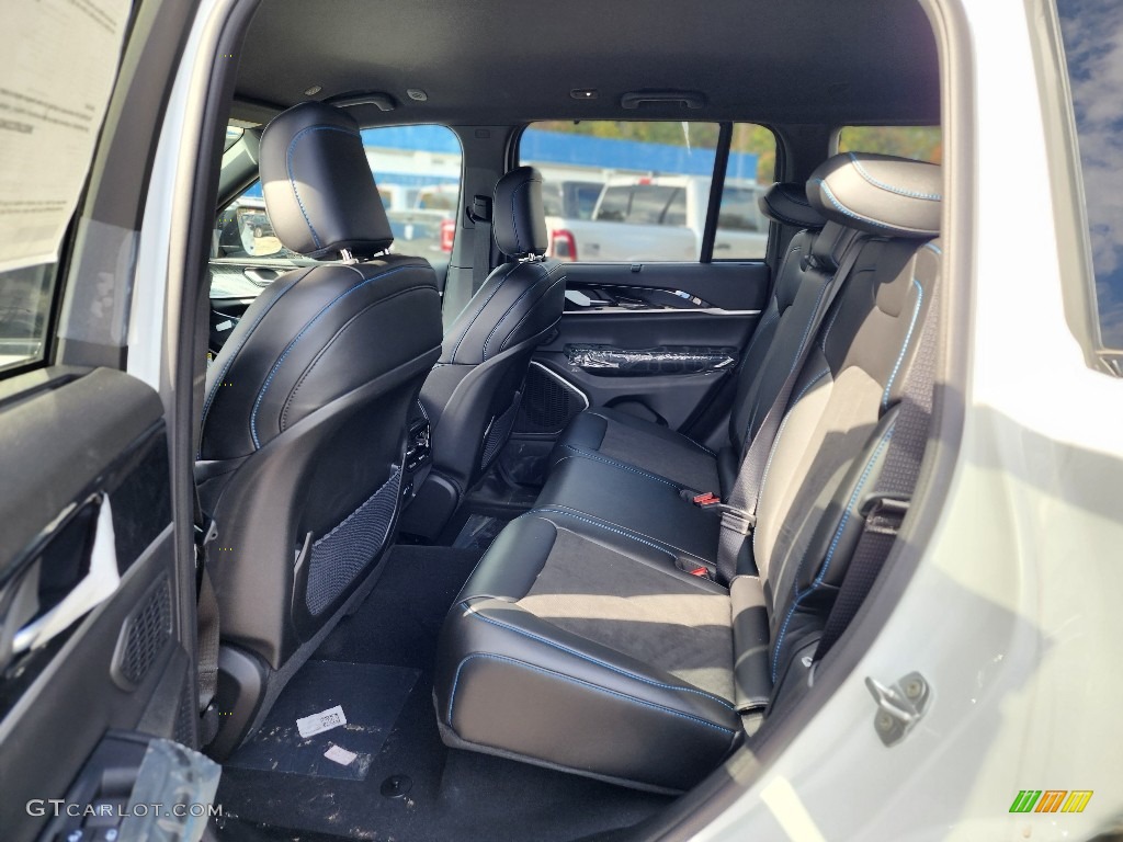 2023 Jeep Grand Cherokee Trailhawk 4XE Rear Seat Photos