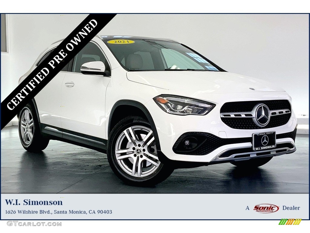 2021 GLA 250 - Polar White / Macchiato Beige photo #1