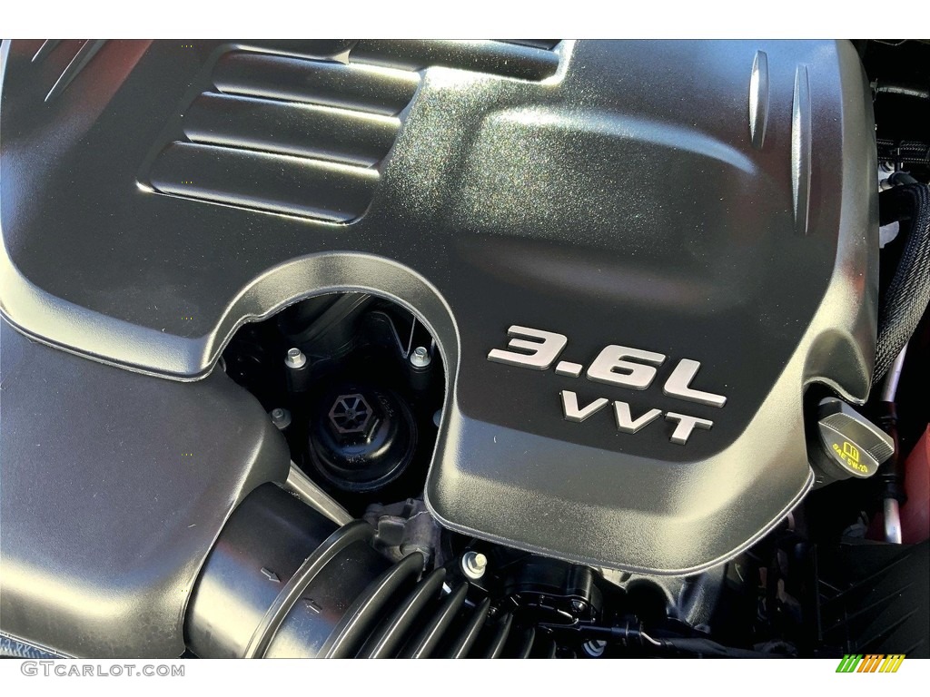 2021 Dodge Charger GT Marks and Logos Photos