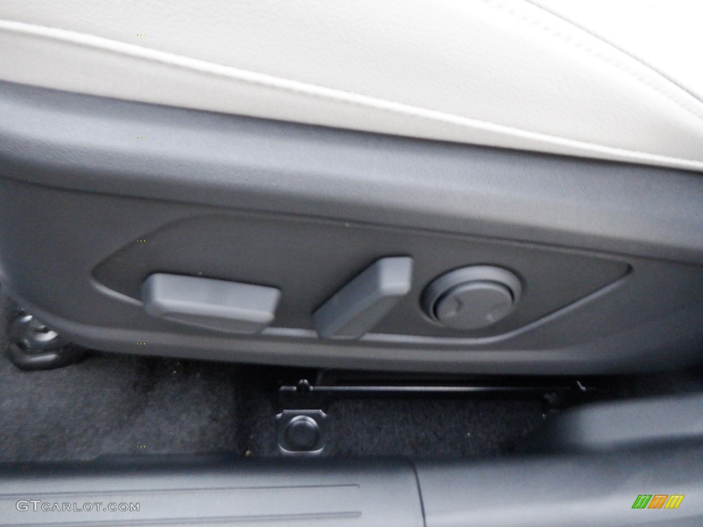 2024 Tucson Limited Plug-In Hybrid AWD - Serenity White Pearl / Gray photo #16
