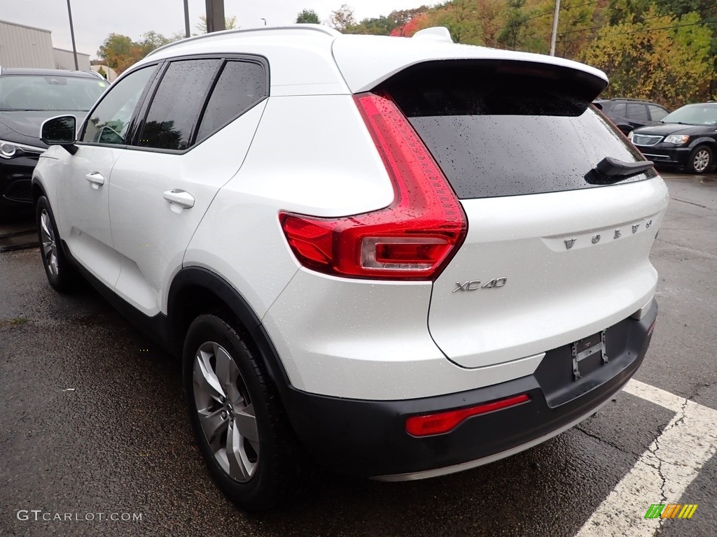 2021 XC40 T5 Momentum AWD - Crystal White Metallic / Charcoal photo #2