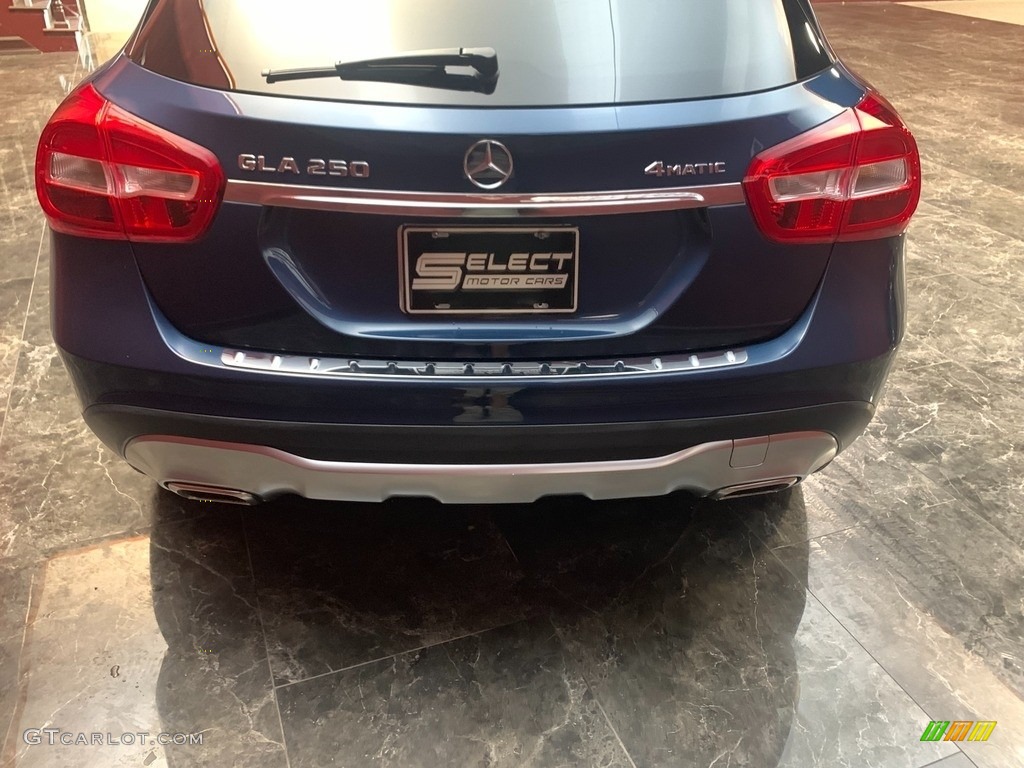 2019 GLA 250 4Matic - Lunar Blue Metallic / Sahara Beige photo #5