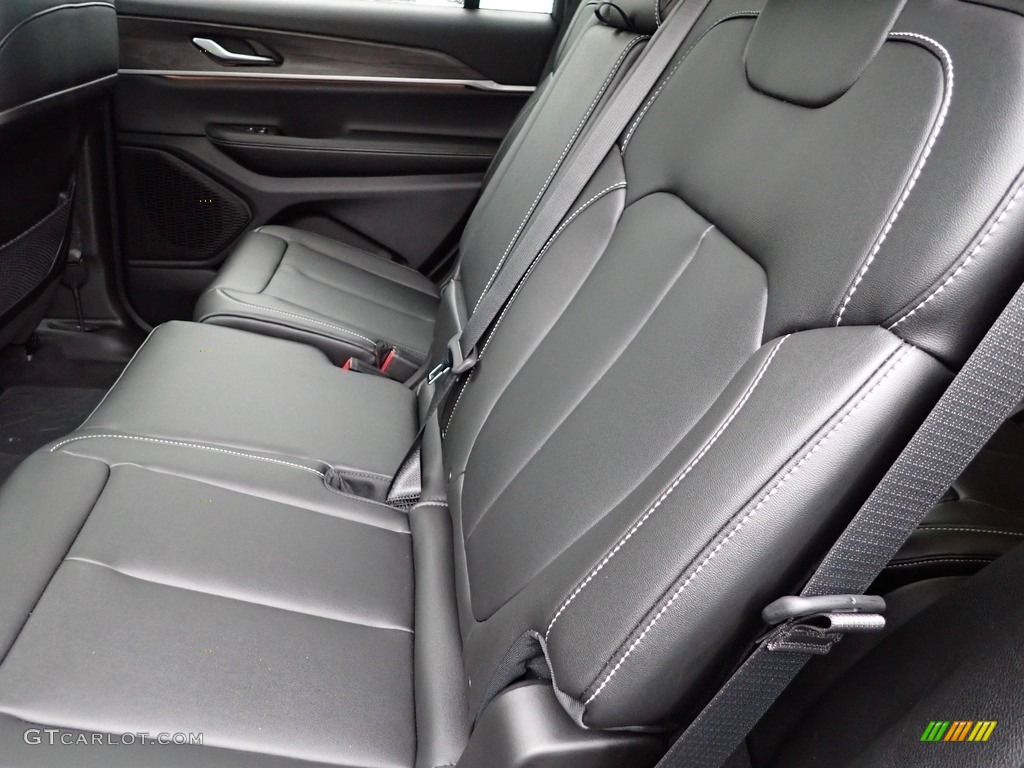 2024 Grand Cherokee L Limited 4x4 - Baltic Gray Metallic / Global Black photo #11