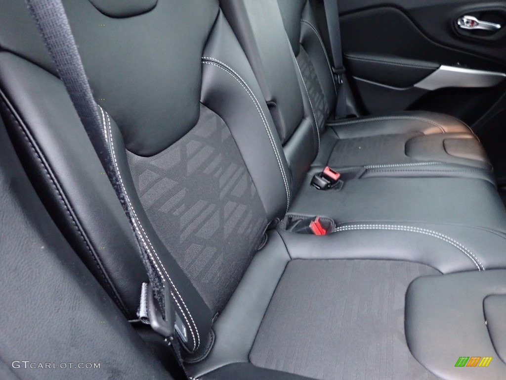 2022 Jeep Cherokee X 4x4 Rear Seat Photo #146701978