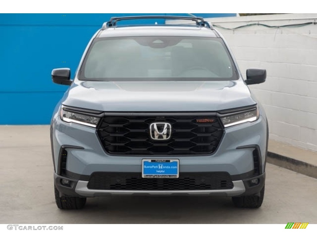 Sonic Gray Pearl 2024 Honda Pilot TrailSport AWD Exterior Photo #146702446