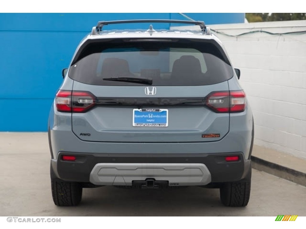 Sonic Gray Pearl 2024 Honda Pilot TrailSport AWD Exterior Photo #146702488