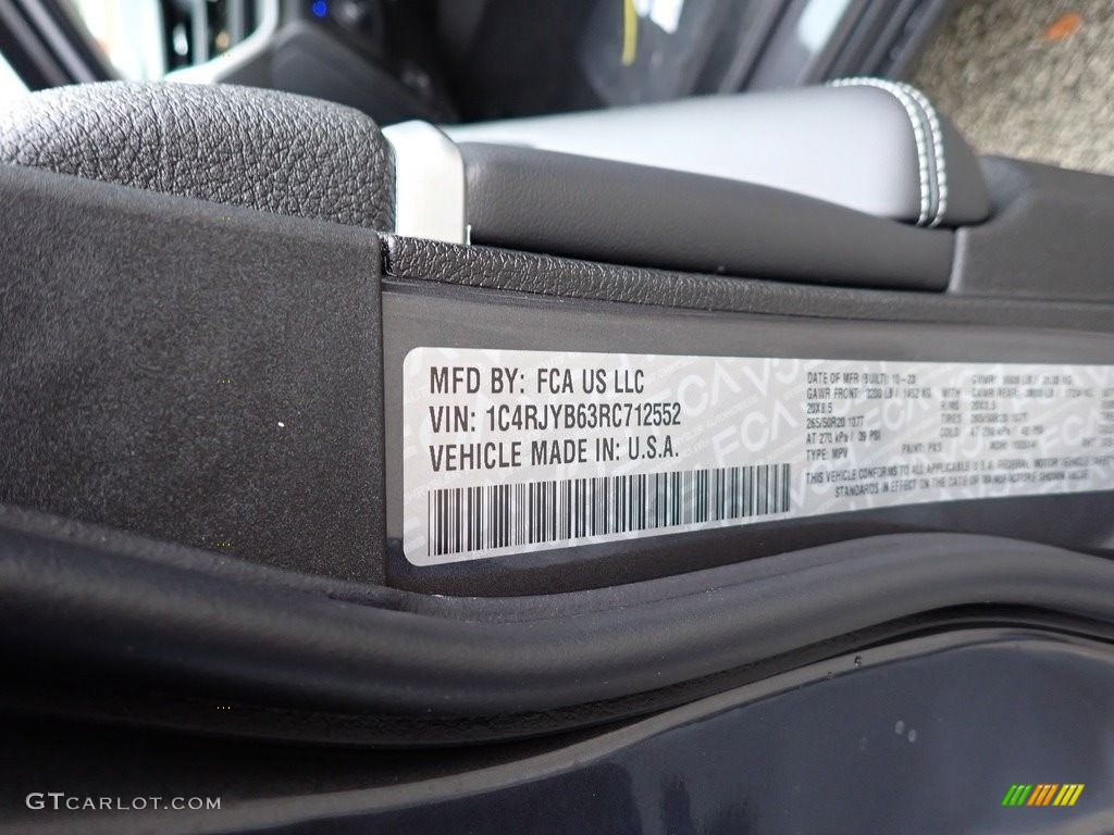 2024 Grand Cherokee 4XE - Baltic Gray Metallic / Global Black photo #15