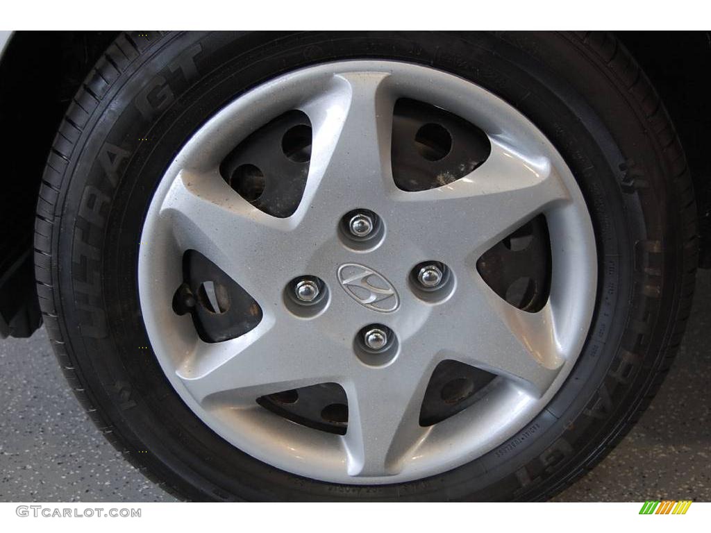 2004 Elantra GLS Sedan - Sterling Silver / Gray photo #39