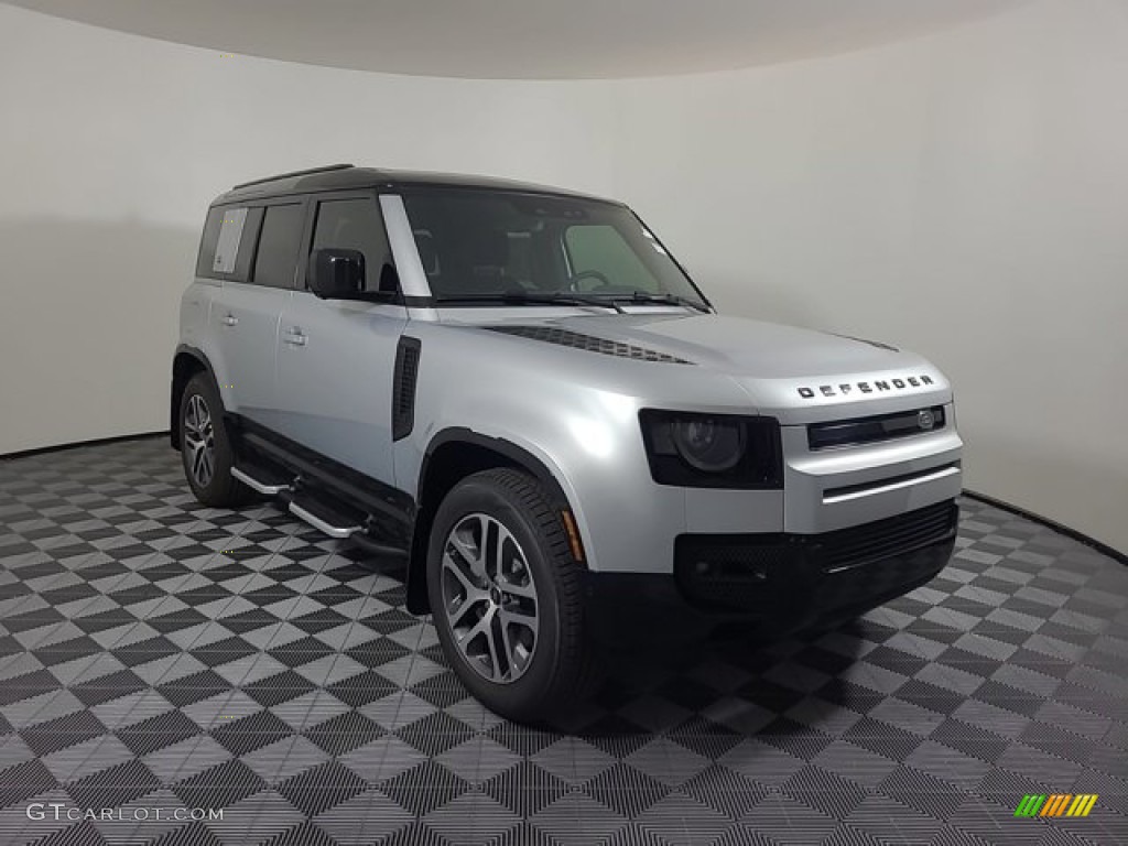 Hakuba Silver Metallic 2024 Land Rover Defender 110 X-Dynamic SE Exterior Photo #146704817
