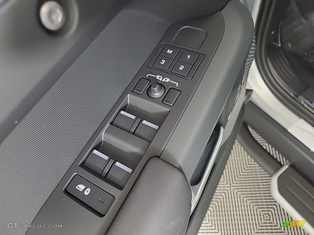 2024 Land Rover Defender 110 X-Dynamic SE Controls Photo #146704841