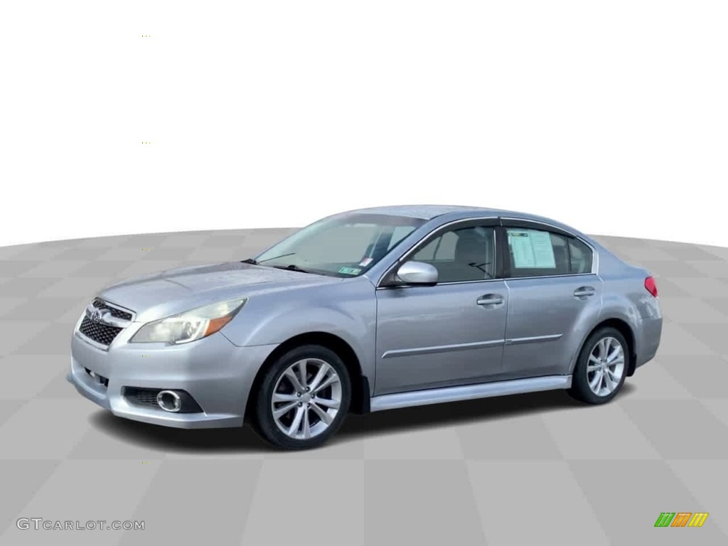 2013 Legacy 2.5i Premium - Ice Silver Metallic / Black photo #4