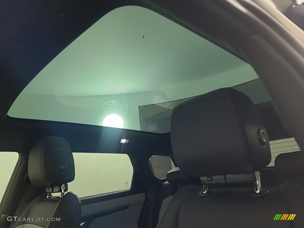 2023 Land Rover Range Rover Evoque SE R-Dynamic Sunroof Photos