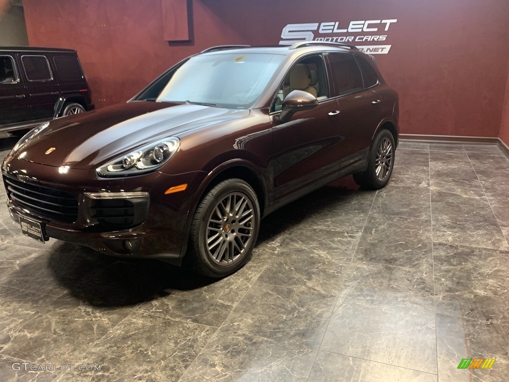 2017 Cayenne Platinum Edition - Mahogany Metallic / Luxor Beige photo #5