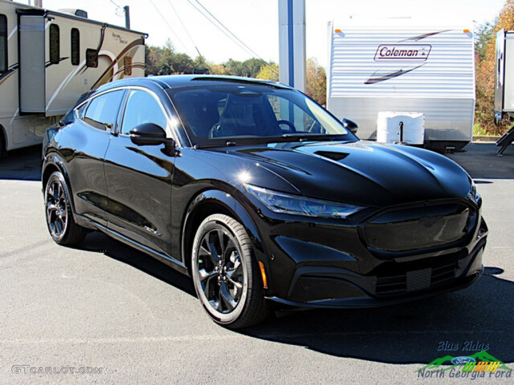 Shadow Black 2023 Ford Mustang Mach-E Premium Exterior Photo #146705550