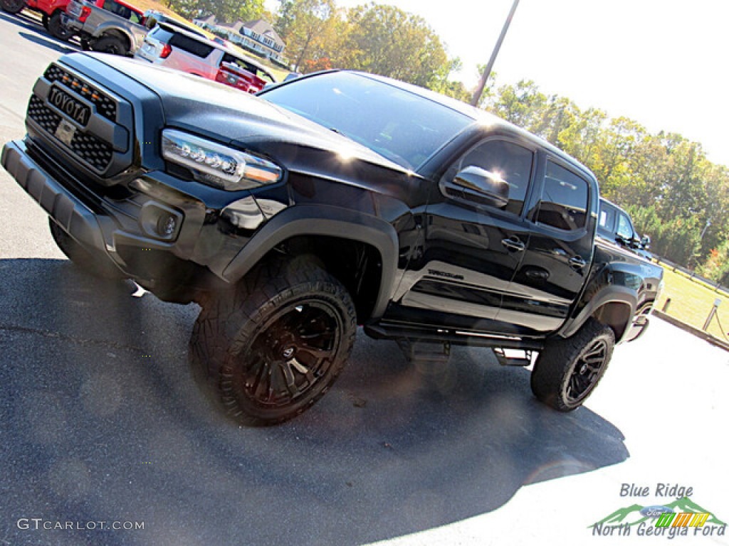 2020 Tacoma TRD Off Road Double Cab 4x4 - Midnight Black Metallic / TRD Cement/Black photo #24