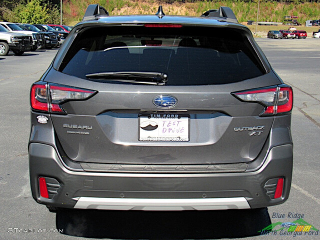 2021 Outback Limited XT - Magnetite Gray Metallic / Gray photo #4