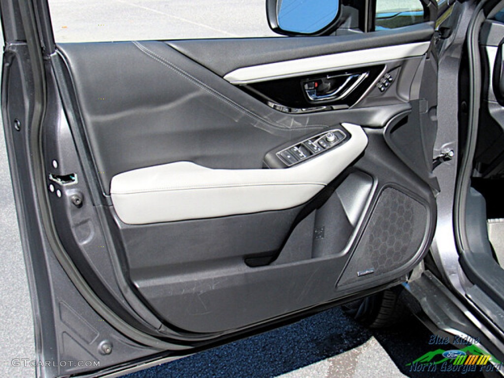 2021 Outback Limited XT - Magnetite Gray Metallic / Gray photo #10