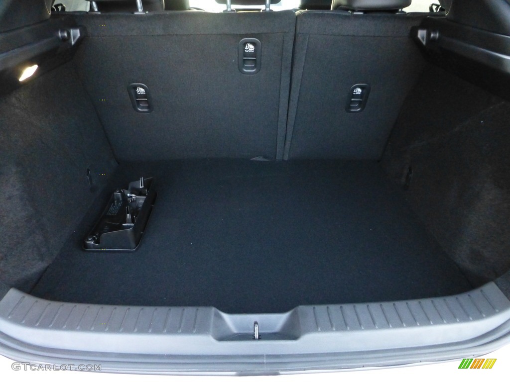 2023 Mazda CX-30 Turbo Premium AWD Trunk Photos