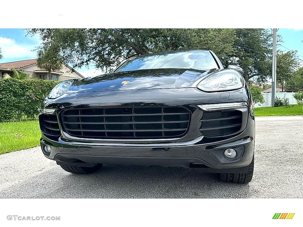 2017 Cayenne S E-Hybrid - Black / Black/Garnet Red photo #6