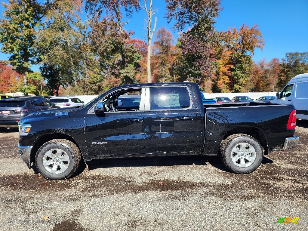 Diamond Black Crystal Pearl 2024 Ram 1500 Laramie Crew Cab 4x4 Exterior Photo #146706702