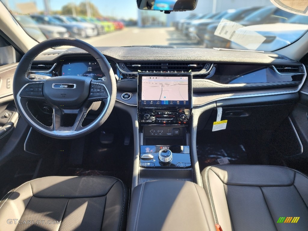 2024 Grand Cherokee 4XE - Baltic Gray Metallic / Global Black photo #7
