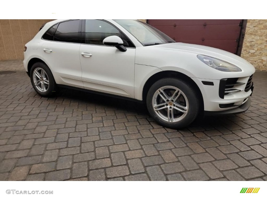 2020 Macan  - White / Black/Mojave Beige photo #3