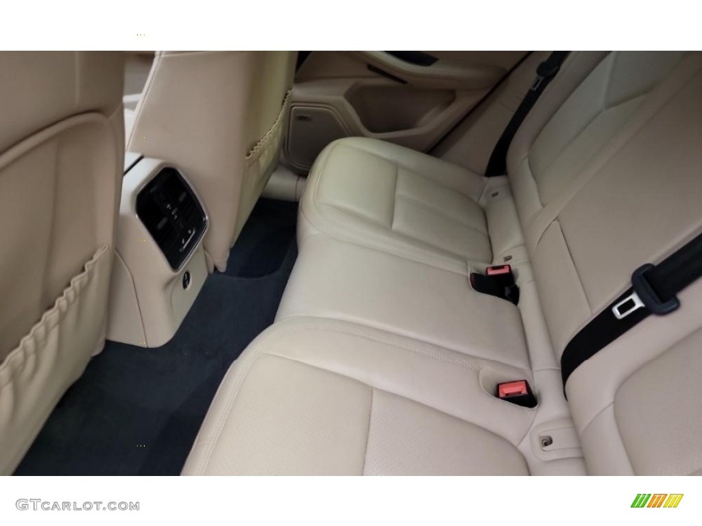 2020 Macan  - White / Black/Mojave Beige photo #8