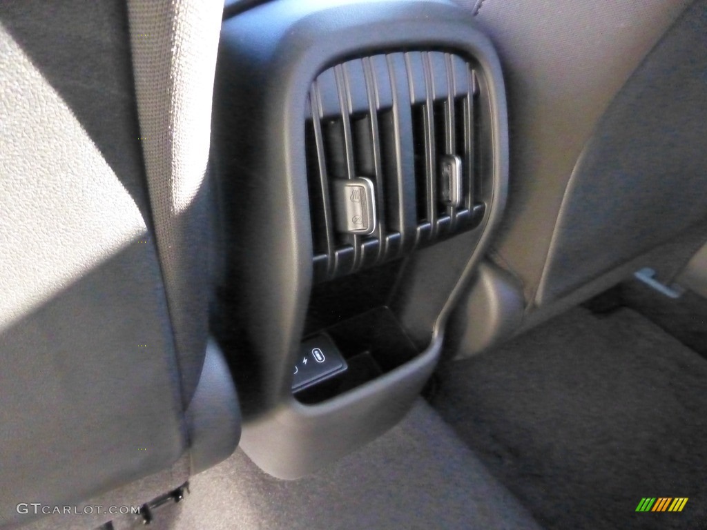 2024 Kona SEL AWD - Cyber Gray Metallic / Black photo #14