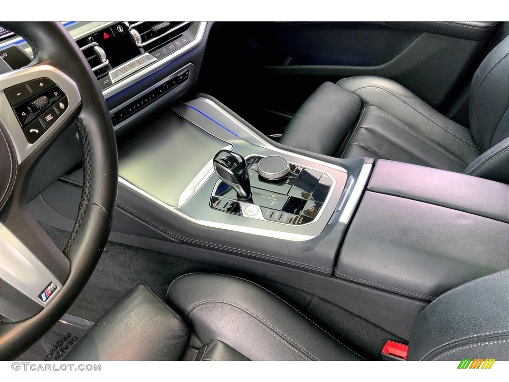 2021 BMW X6 sDrive40i Controls Photo #146709708