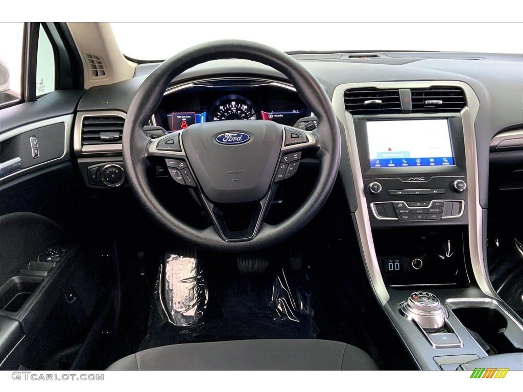 2020 Ford Fusion Hybrid SE Ebony Dashboard Photo #146709900