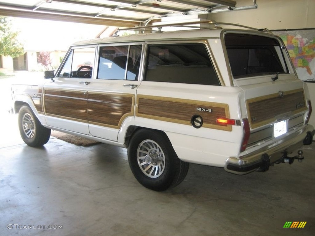 Bright White 1989 Jeep Grand Wagoneer 4x4 Exterior Photo #146710906