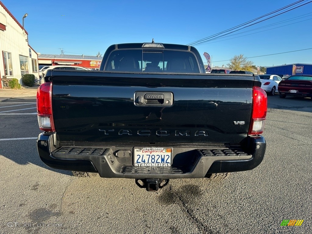 2019 Tacoma TRD Off-Road Double Cab 4x4 - Midnight Black Metallic / Black photo #5