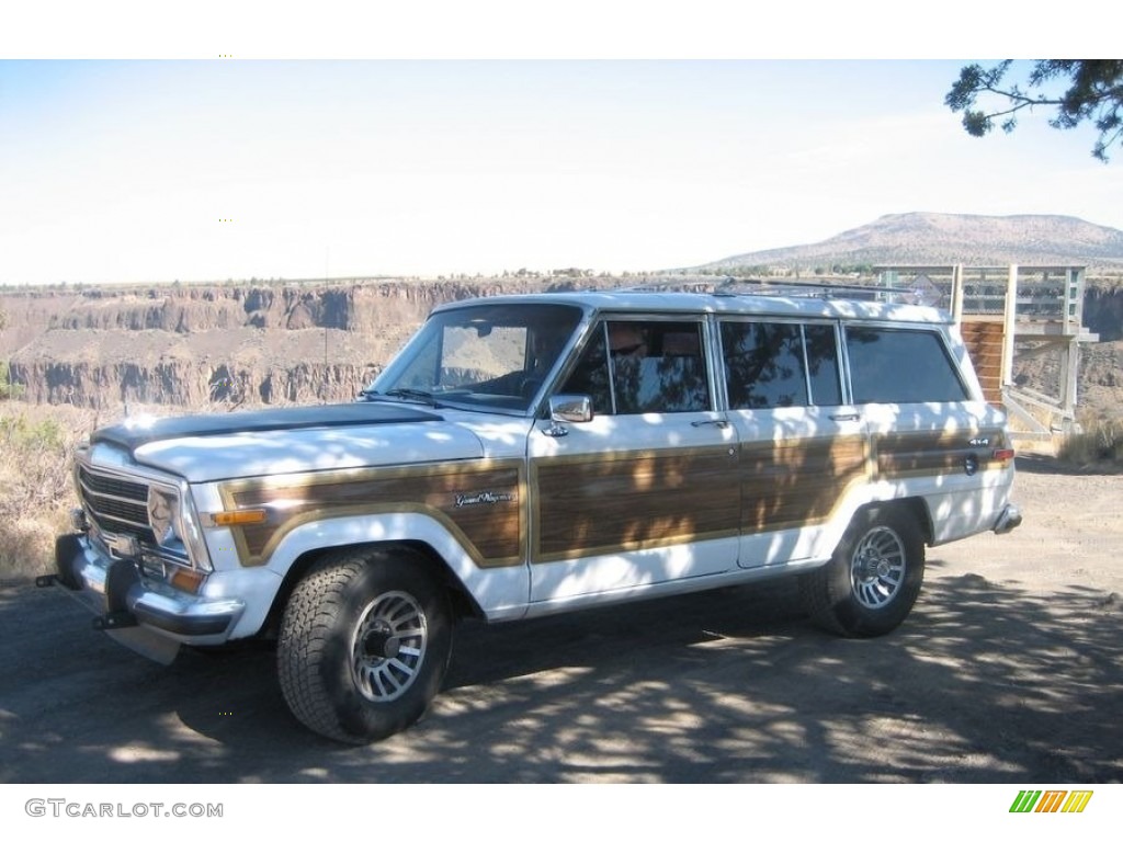 Bright White 1989 Jeep Grand Wagoneer 4x4 Exterior Photo #146711032