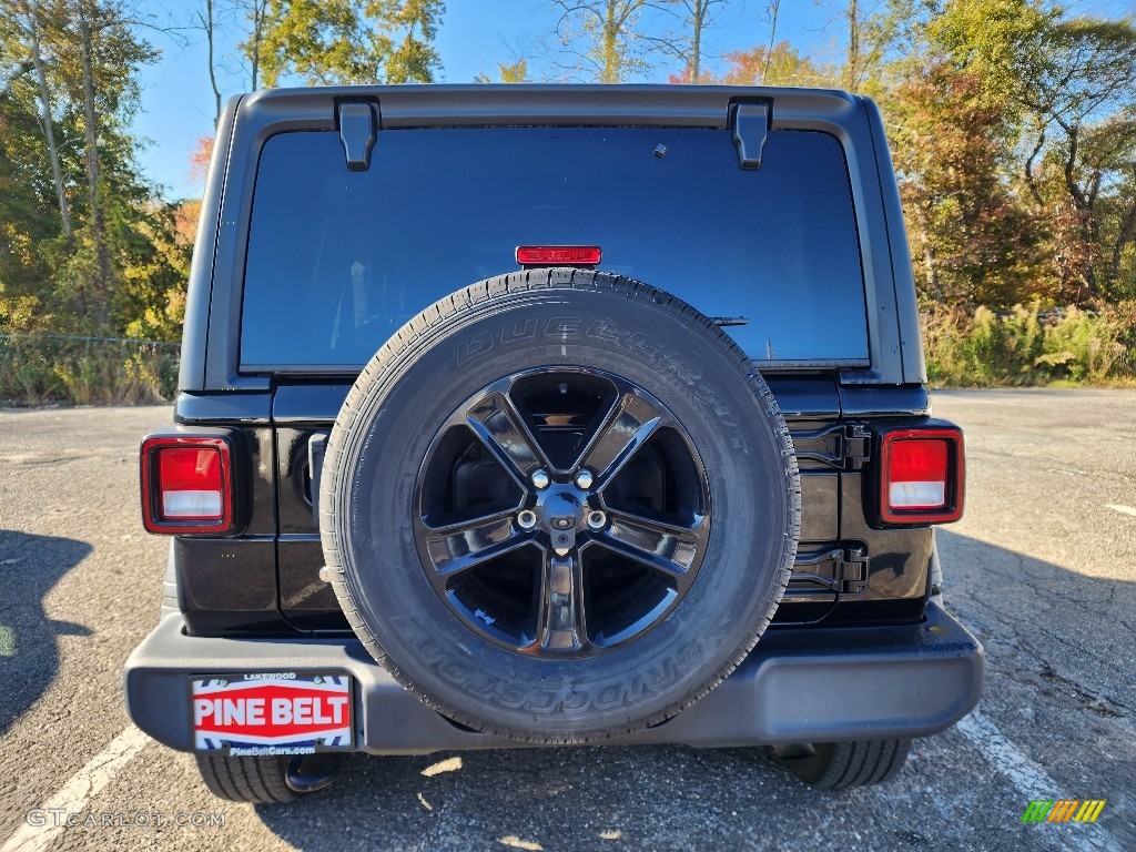 2020 Wrangler Unlimited Altitude 4x4 - Black / Black photo #4