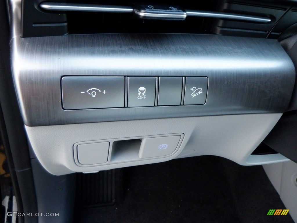 2024 Hyundai Kona SEL AWD Controls Photo #146711311