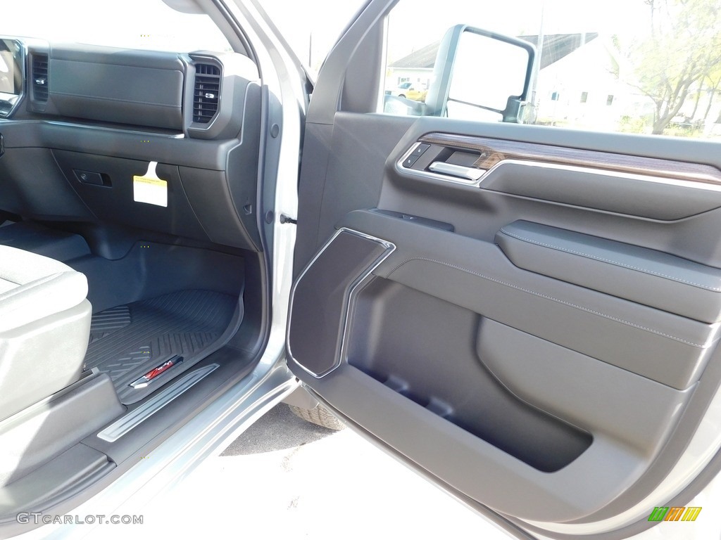 2024 Chevrolet Silverado 2500HD LT Crew Cab 4x4 Door Panel Photos