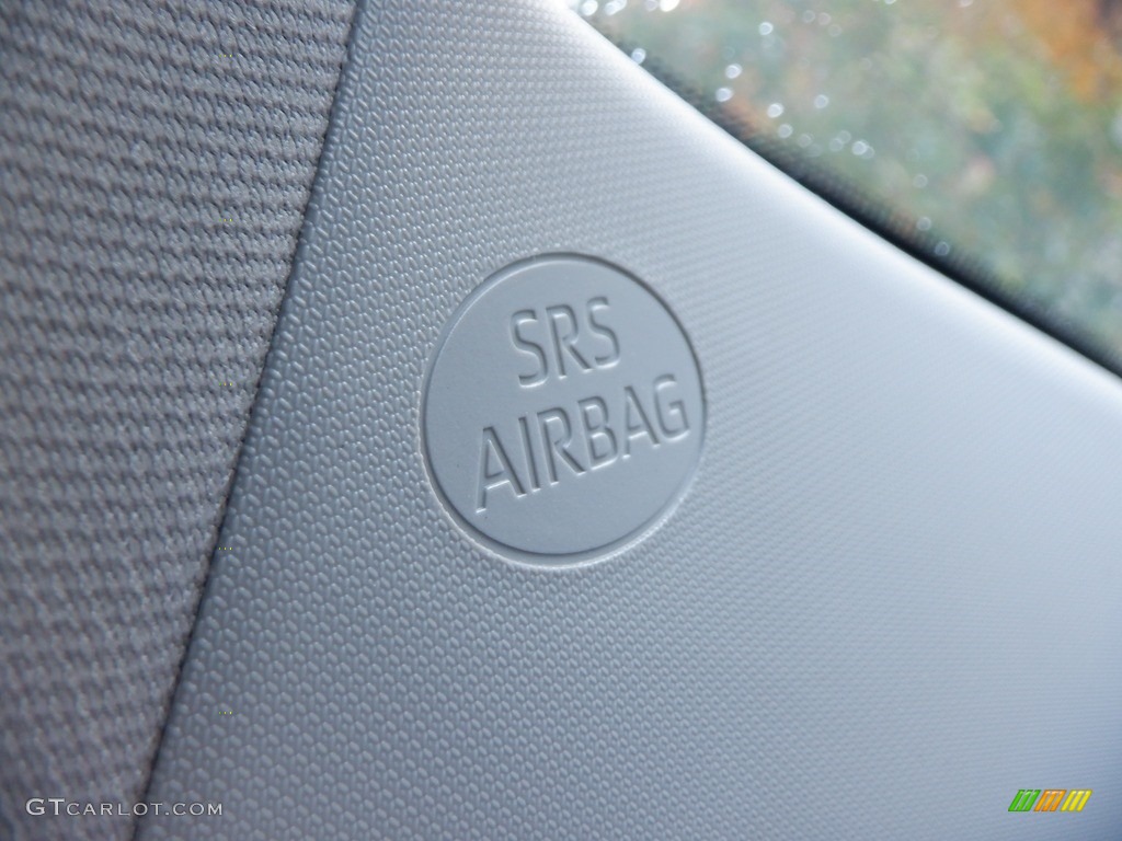 2022 RAV4 XLE AWD - Silver Sky Metallic / Black photo #21