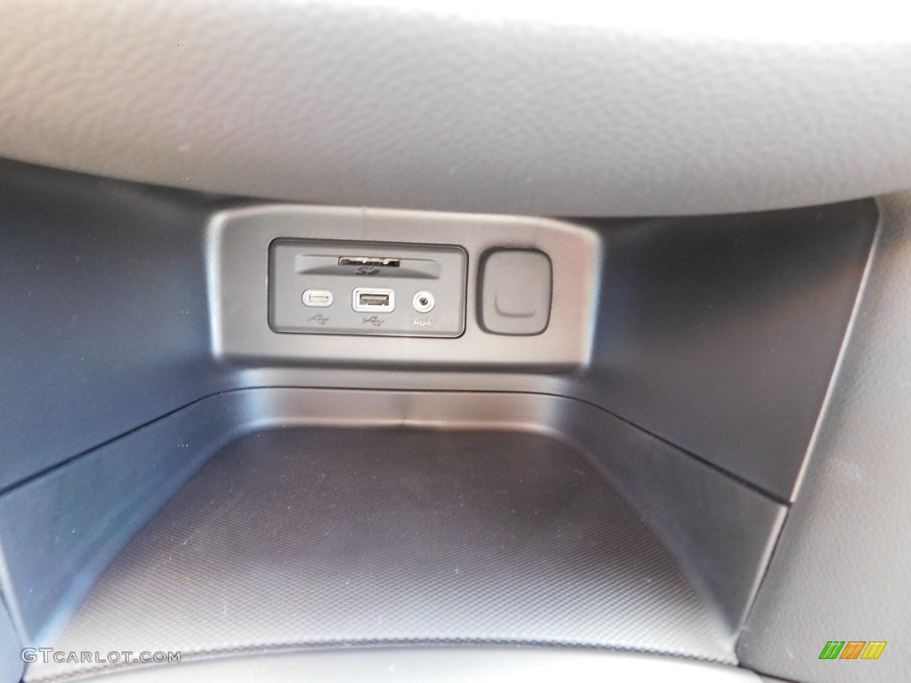 2024 Equinox LT AWD - Summit White / Jet Black photo #35