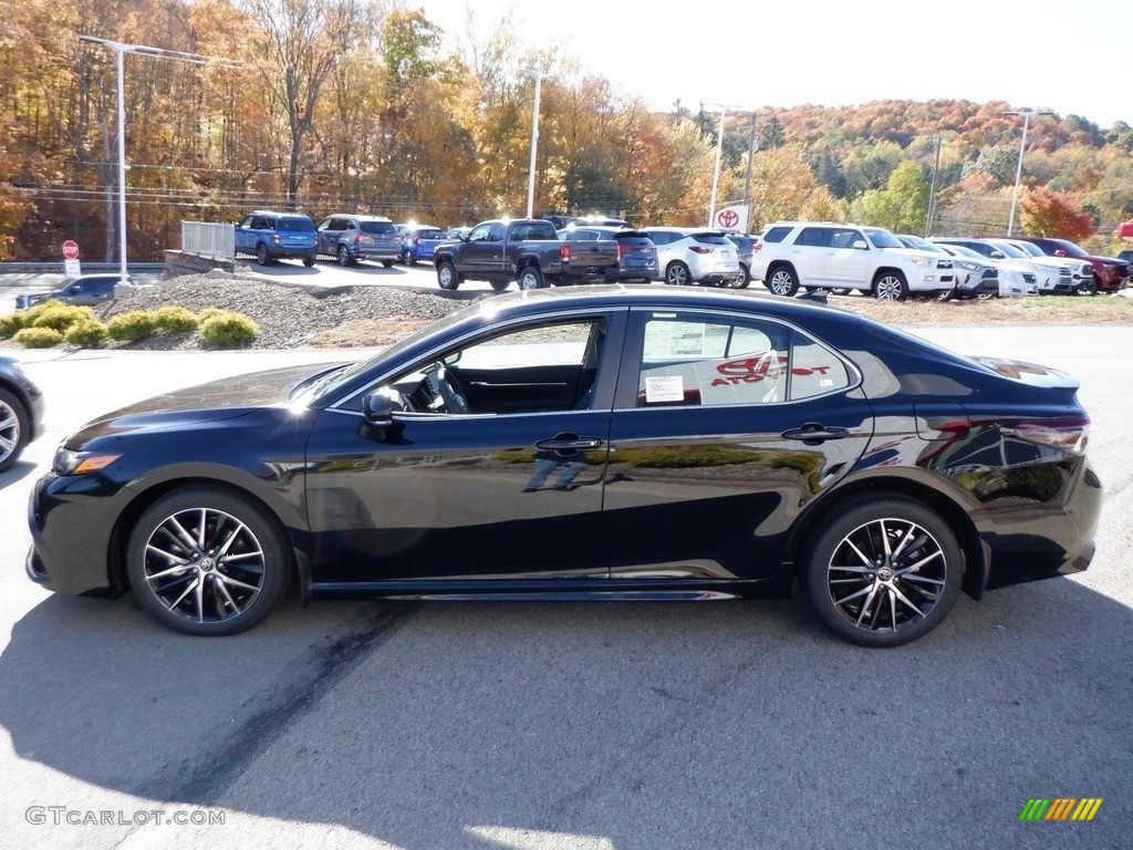 2024 Camry SE - Midnight Black Metallic / Black photo #6