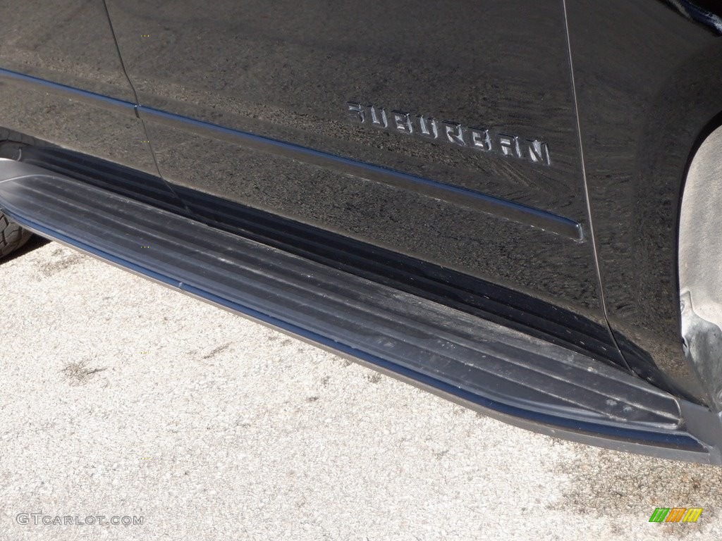 2019 Suburban Premier 4WD - Black / Jet Black photo #4